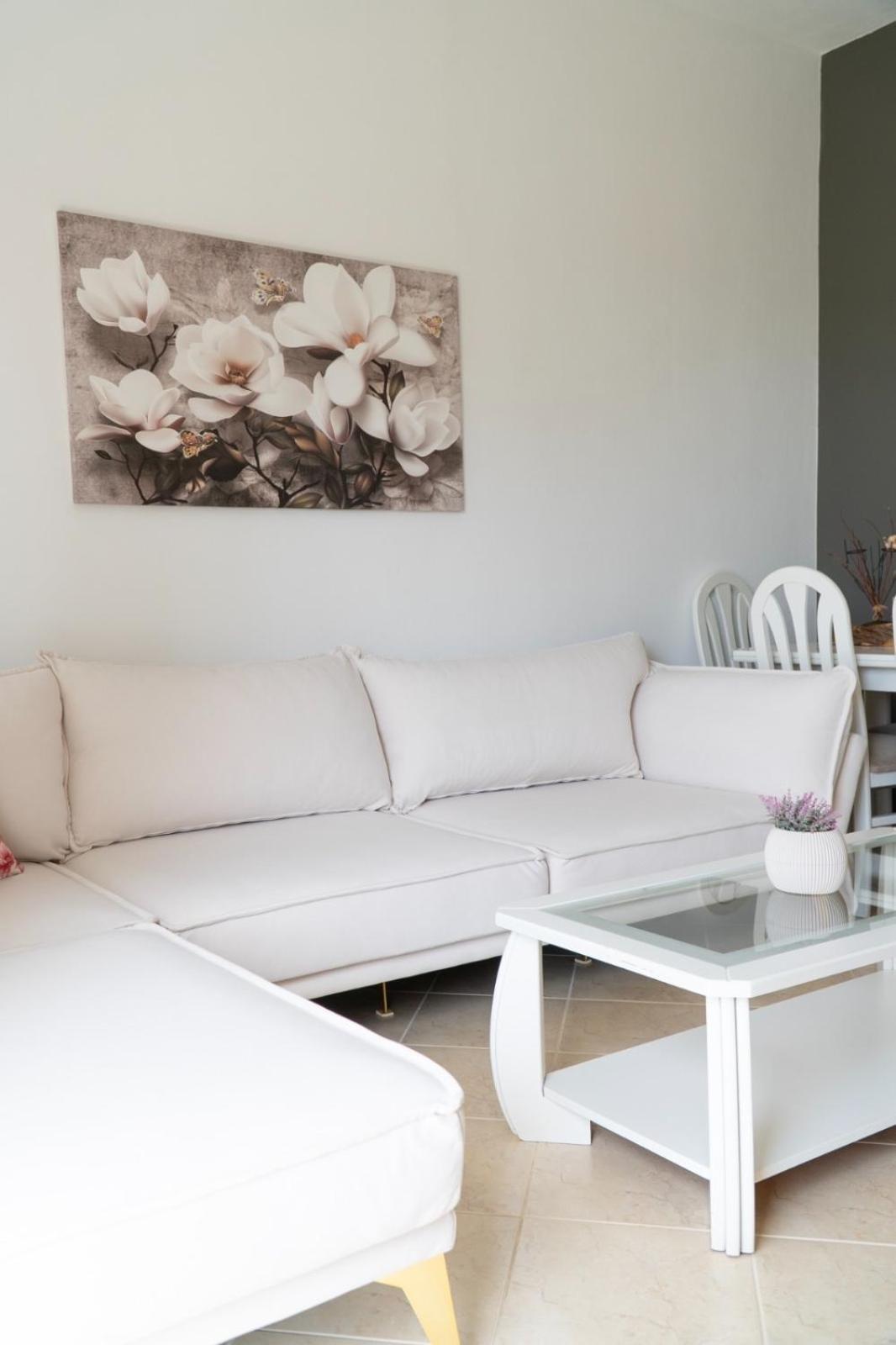 Ostria 2 Appartement Sarandë Buitenkant foto