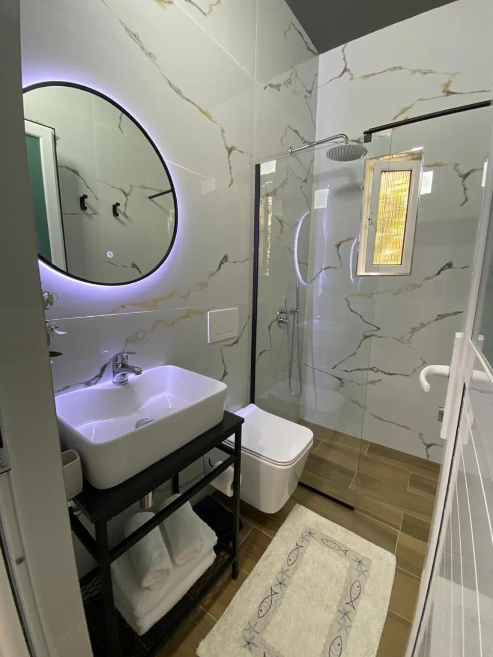 Ostria 2 Appartement Sarandë Buitenkant foto