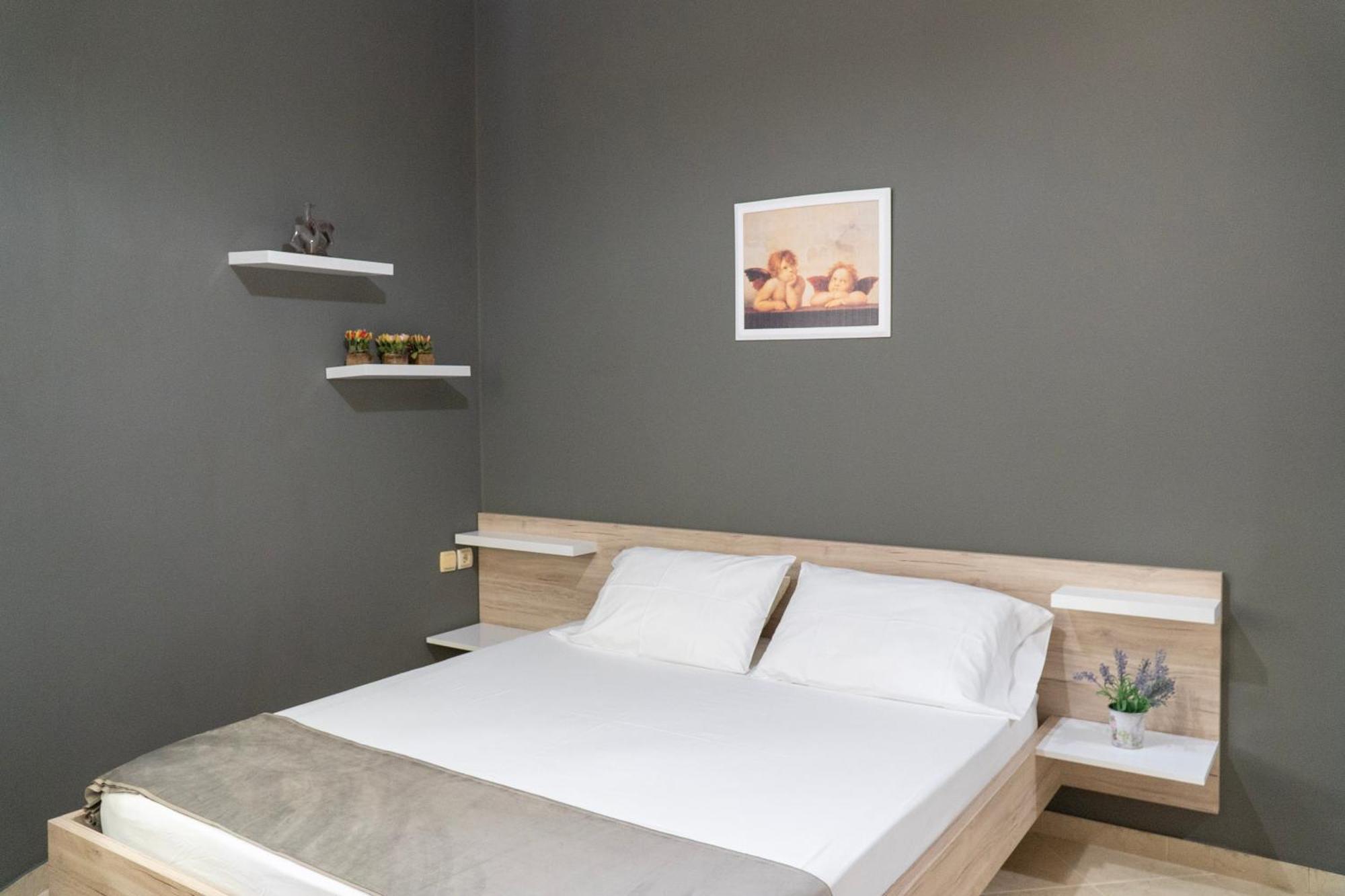 Ostria 2 Appartement Sarandë Buitenkant foto