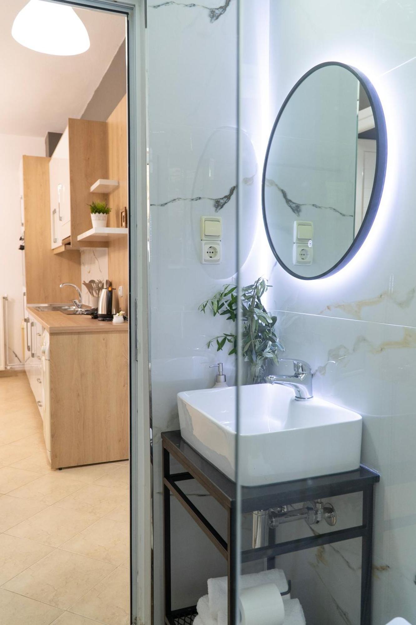 Ostria 2 Appartement Sarandë Buitenkant foto