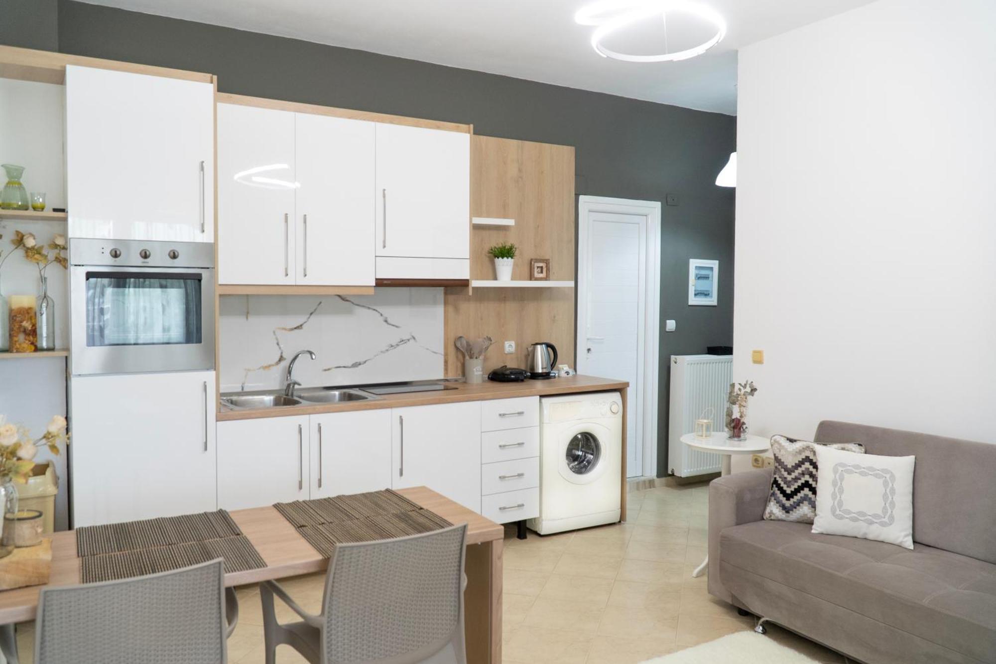 Ostria 2 Appartement Sarandë Buitenkant foto