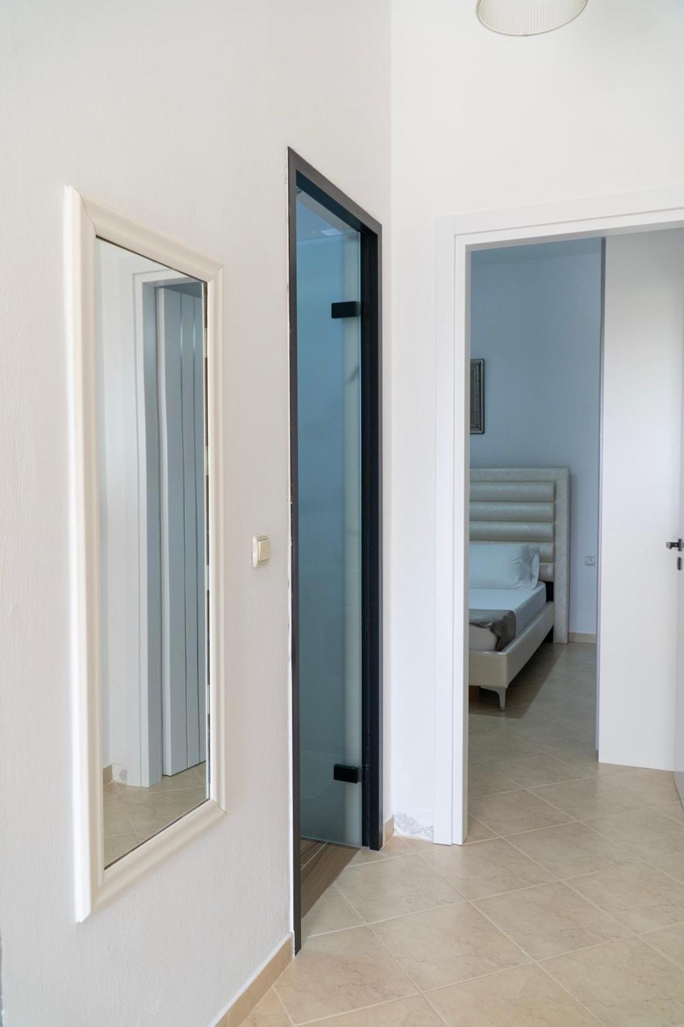 Ostria 2 Appartement Sarandë Buitenkant foto